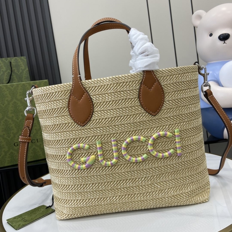 G*u*i shopping bags